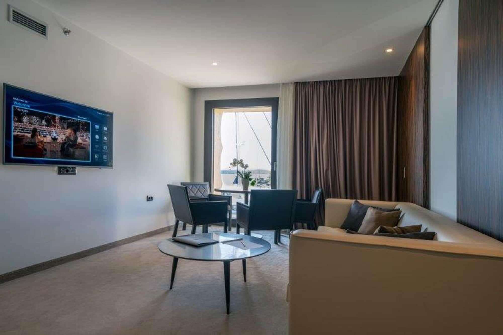 Bellevue Superior City Hotel Sibenik Ngoại thất bức ảnh