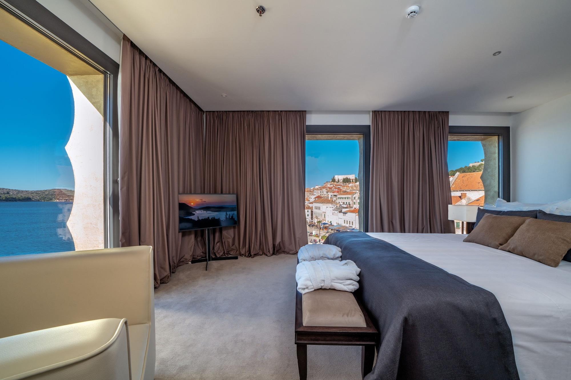 Bellevue Superior City Hotel Sibenik Ngoại thất bức ảnh